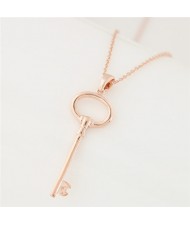 Delicate Classical Key Pendant Design Long Chain Fashion Necklace - Golden