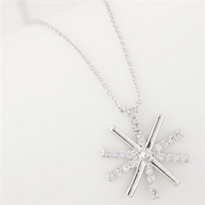 Cubic Zirconia Inlaid Delicate Snowflake Pendant Long Chain Fashion Necklace - Silver