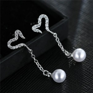 Rhinestone Inlaid Hearts Fashion Dangling Pearl Design Stud Earrings
