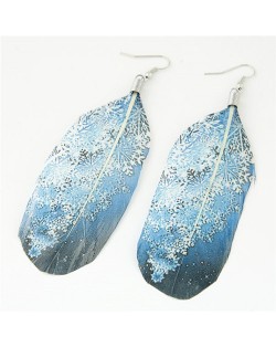 Paintings Printed Popular Fashion Feather Earrings - Winter Night View