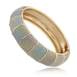 Graceful Dull Polish Texture Joints Fashion Bangle - Gradient