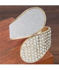 Rhinestone Inlaid Waterdrops and Dull Polish Texture Combo Design Fashion Bangle - Silver