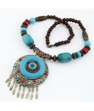 Bohemian Fashion Resin Gem Round Hollow Pendant Vintage Folk Style Statement Necklace