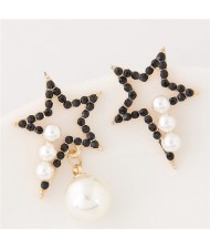 Czech Rhinestone and Pearl Embellished Asymmetric Lucky Star Fashion Earrings - Black