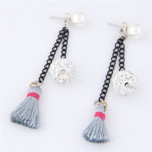 Rhinestone Inlaid Ball and Threads Tassel Pearl Stud Earrings - Gray
