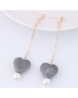 Fluffy Heart and Pearl Pendants Dangling Stud Earrings - Gray