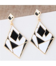 Contrast Colors Artistic Rhombus Fashion Stud Earrings - Black and White