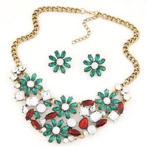 Shining Chrysanthemum Cluster High Fashion Costume Necklace and Earrings Set - Green