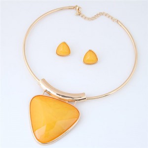 Cute Triangle Resin Gem Golden Alloy Fashion Necklet and Stud Earrings Set - Yellow