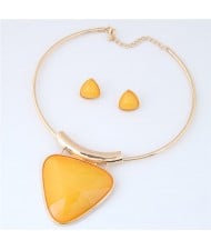 Cute Triangle Resin Gem Golden Alloy Fashion Necklet and Stud Earrings Set - Yellow