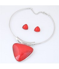 Cute Triangle Resin Gem Silver Alloy Fashion Necklet and Stud Earrings Set - Red