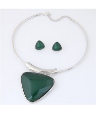 Cute Triangle Resin Gem Silver Alloy Fashion Necklet and Stud Earrings Set - Dark Green