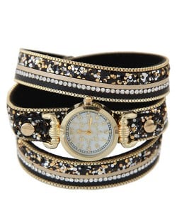 Tiny Sequins Embellished Triple Layers Vintage Fashion Golden Women Wrist Watch - Black