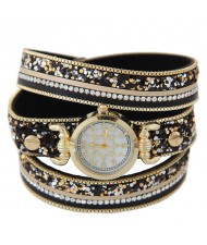 Tiny Sequins Embellished Triple Layers Vintage Fashion Golden Women Wrist Watch - Black