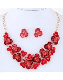 Prosperious Flowers Cluster Design Fashion Statement Necklace and Earrings Set - Red