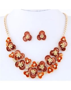 Prosperious Flowers Cluster Design Fashion Statement Necklace and Earrings Set - Champagne