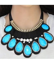 Bohemian Fashion Resin Gems Inlaid Waterdrops Design Chunky Costume Necklace - Sky Blue