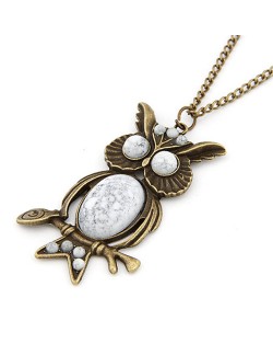Gem Embellished Vintage Night Owl Pendant Fashion Necklace - White