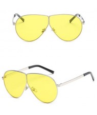 5 Colors Available Huge Lense Frog Eye Shape Classic Fashion Sunglasses