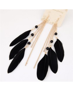 Bohemian Fashion Dangling Feather and Chain Tassel Design Earrings - Black