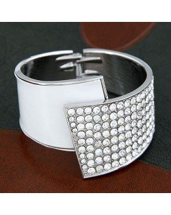 Czech Rhinestone Inlaid Luxurious Style Open-end Fashion Bangle - Silver