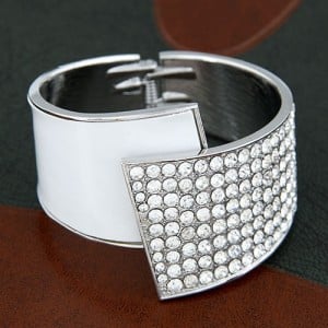 Czech Rhinestone Inlaid Luxurious Style Open-end Fashion Bangle - Silver