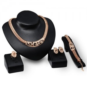 Rhinestone Inlaid Hollow Feather Engraving Gold Plated Chunky Snake Chain Necklace Fashion 4pcs Jewelry Set