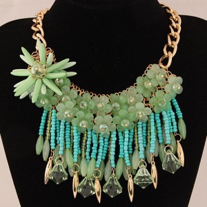 Bright-colored Flowers and Beads Tassel Design Fashion Statement Necklace - Green