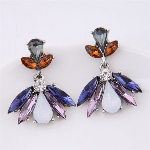 Resin Gem Combined Elegant Floral Pattern Fashion Stud Earrings - Blue