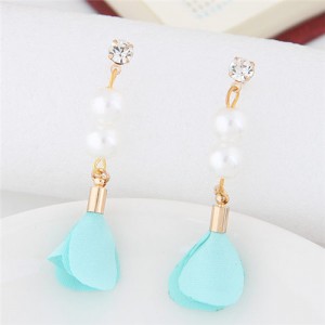 Korean Fashion Flower and Pearl Combo Design Graceful Fashion Stud Earrings - Green