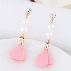 Korean Fashion Flower and Pearl Combo Design Graceful Fashion Stud Earrings - Pink