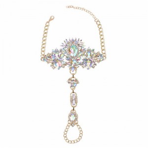 Luxurious Rhinestone Flower Cluster Design Women Anklet - Luminous White