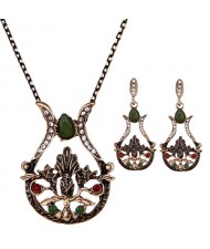 Resin Gem and Rhinestone Embellished Vintage Vase Design Costume Necklace and Earrings Set - Green