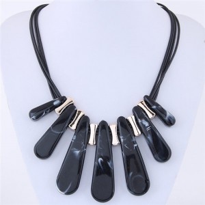 Acrylic Waterdrops Design Fashion Statement Necklace - Black