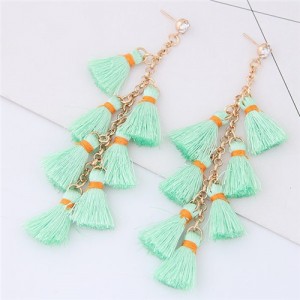 Multiple Threads Tassels Design High Fashion Stud Earrings - Green