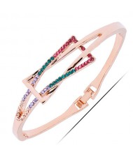 Rhinestone Inlaid Graceful Bowknot Design Alloy Bangle - Golden