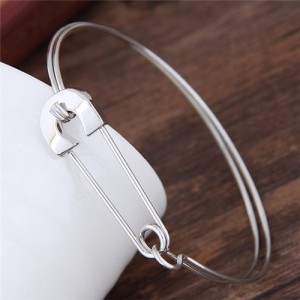 Unique Safety Pin Design Fashion Bangle - Silver