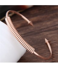 Weaving Wire Design Rivets Style Alloy Fashion Bangle - Golden