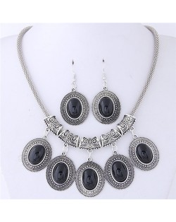 Artificial Turquoise Inlaid Oval-shaped Pendants Vintage Cloud Engraving Fashion Necklace and Earrings Set - Black