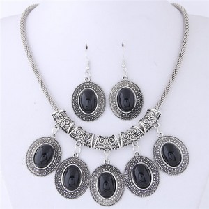 Artificial Turquoise Inlaid Oval-shaped Pendants Vintage Cloud Engraving Fashion Necklace and Earrings Set - Black
