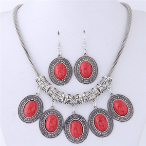Artificial Turquoise Inlaid Oval-shaped Pendants Vintage Cloud Engraving Fashion Necklace and Earrings Set - Red