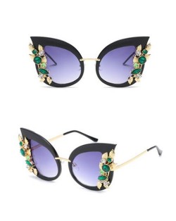 8 Colors Available Green Gems and Golden Leaves Decorated Frame High Fashion Sunglasses