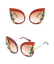8 Colors Available Green Gems and Golden Leaves Decorated Frame High Fashion Sunglasses