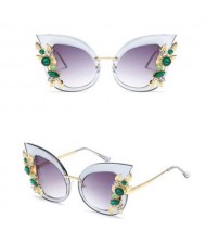 8 Colors Available Green Gems and Golden Leaves Decorated Frame High Fashion Sunglasses