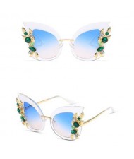 8 Colors Available Green Gems and Golden Leaves Decorated Frame High Fashion Sunglasses