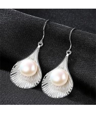 2 Colors Available Pearl in the Shell Design 925 Sterling Silver Ear Clips