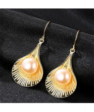2 Colors Available Pearl in the Shell Design 925 Sterling Silver Ear Clips