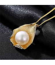 2 Colors Available Pearl in the Shell Design 925 Sterling Silver Necklace