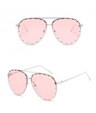 7 Colors Available Studs Decorated Frame Design Frog Eye Shape High Fashion Sunglasses