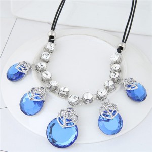 Elegant Hollow Rose Attached Glass Gem Pendant Design Costume Necklace - Blue